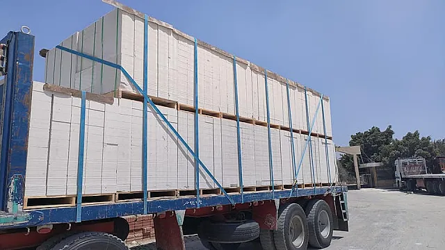 طوب ابيض خفيف كل المقاسات لتوريد جميع الاماكن