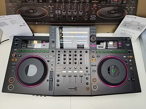 AlphaTheta XDJ AZ, OMNIS DUO, Pioneer OPUS QUAD, Pioneer XDJ RX3, Pioneer XDJ XZ, Pioneer DDJ FLX10, Pioneer CDJ 3000, Pioneer DJM A9, Pioneer DJM A9, AlphaTheta Euphonia