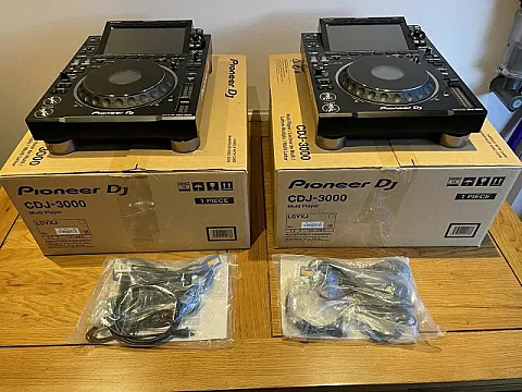 AlphaTheta XDJ AZ, OMNIS DUO, Pioneer OPUS QUAD, Pioneer XDJ RX3, Pioneer XDJ XZ, Pioneer DDJ FLX10, Pioneer CDJ 3000, Pioneer DJM A9, Pioneer DJM A9, AlphaTheta Euphonia