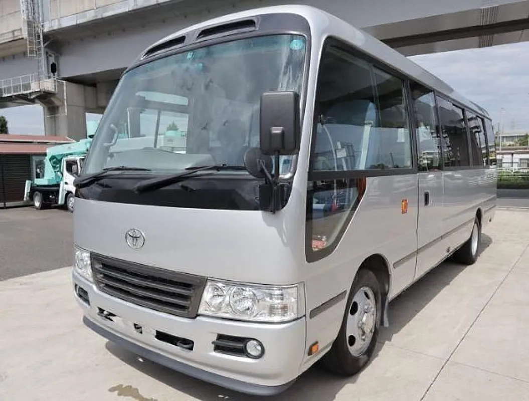 Hurghada Tours: Premium Toyota Coaster Limo Hire
