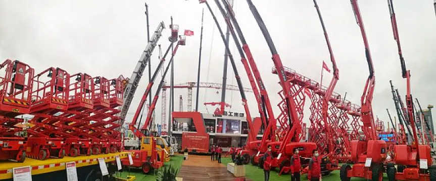 Searlift for Rent Manlift Crane Workers for Rent Scissor Lift Forklifts for Rent