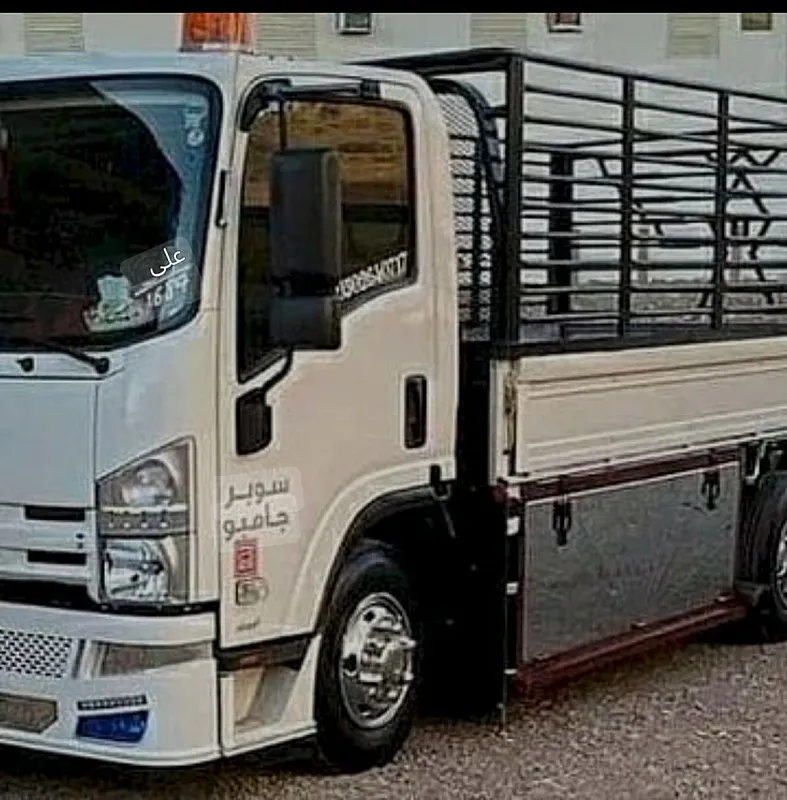 نقل عفش داخل وخارج تبوك وجميع انحاء المملكة 0572618098