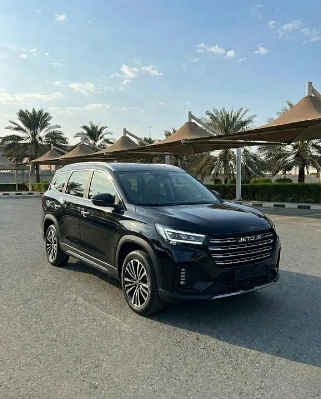 رحلتك العائلية في "جناح سياحي" فاخر إيجار جيتور X90 Plus