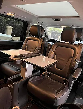 ايجار مرسيدس V250 بالسائق من شركة ليموزين القاهرة