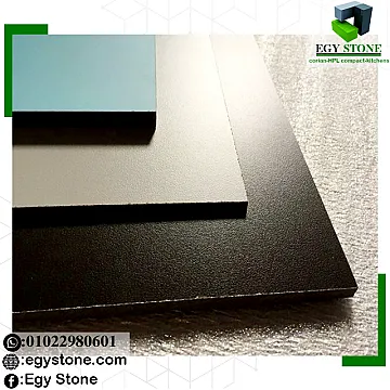 الواح كومباكت باكبر المقاسات